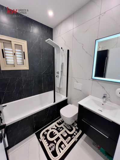 Image No.9-3 Bed House for sale