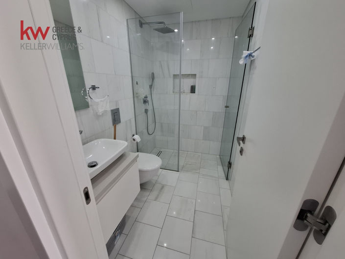 Image No.17-5 Bed Villa for sale