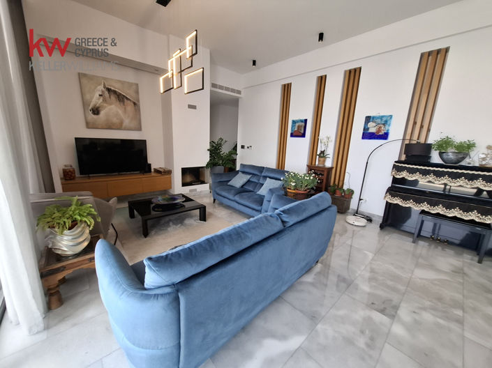 Image No.6-5 Bed Villa for sale