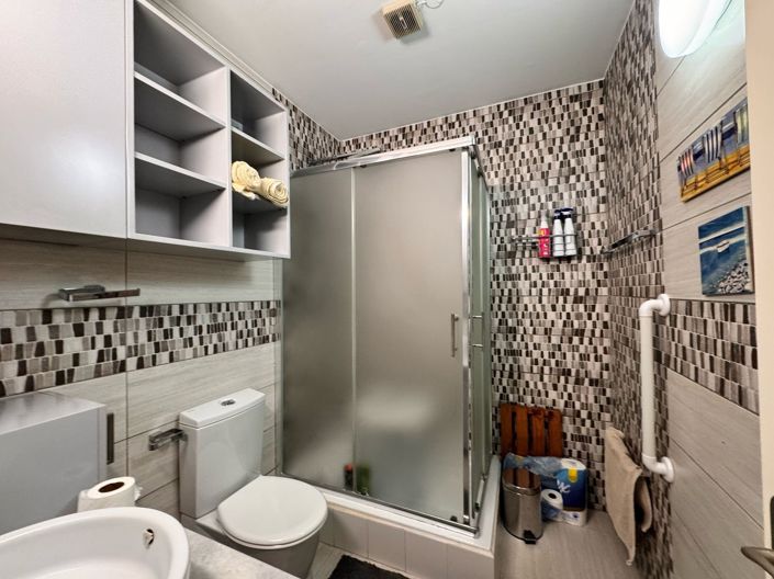 Image No.13-2 Bed Apartment for sale