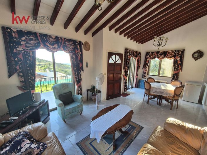 Image No.10-Bungalow de 2 chambres à vendre à Akoursos