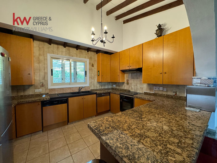 Image No.13-3 Bed Bungalow for sale