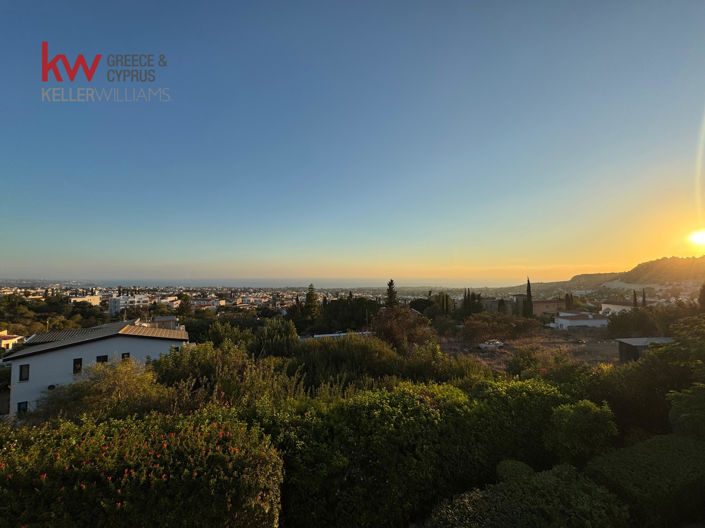 Image No.17-3 Bed Bungalow for sale