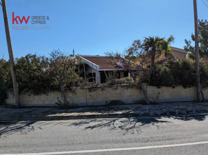 Image No.15-2 Bed Bungalow for sale