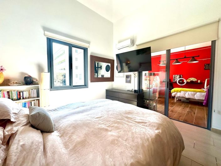 Image No.11-3 Bed House for sale