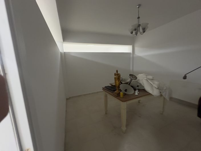 Image No.28-6 Bed Villa for sale