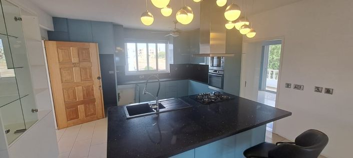 Image No.7-Appartement de 2 chambres à vendre à Empa