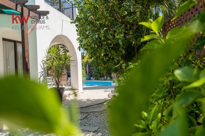 Image No.19-2 Bed House for sale