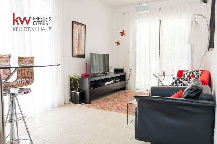 Image No.4-2 Bed House for sale