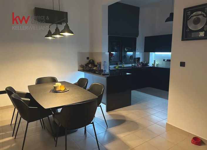 Image No.5-Maison de 8 chambres à vendre à Peyia