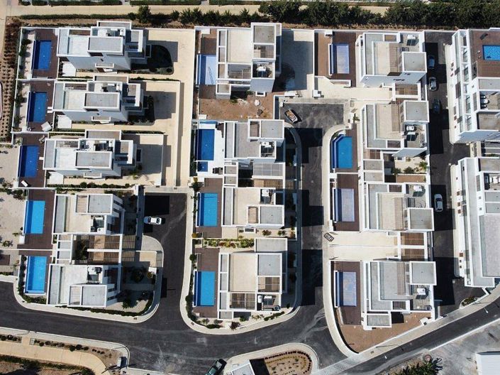 Image No.13-4 Bed House for sale