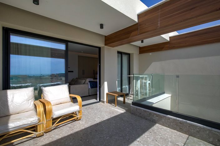 Image No.15-Studio for sale