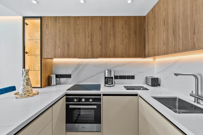 Image No.6-Studio for sale