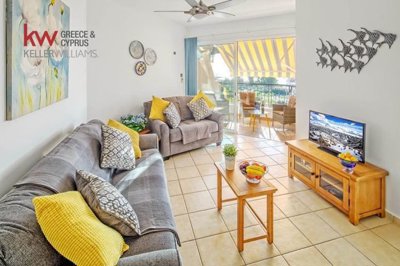 5582b281-b543-475a-9a8e-50dd3bb89420