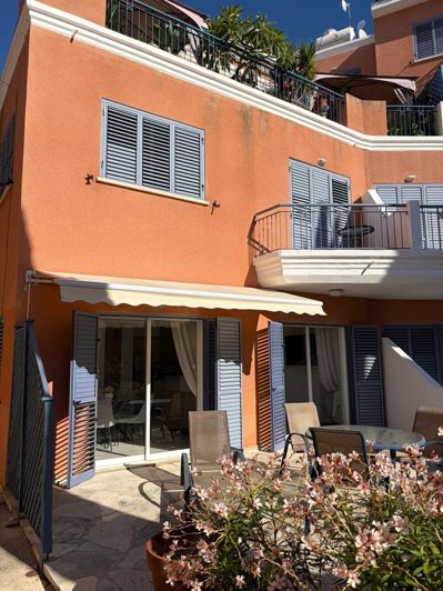 Image No.10-2 Bed House for sale