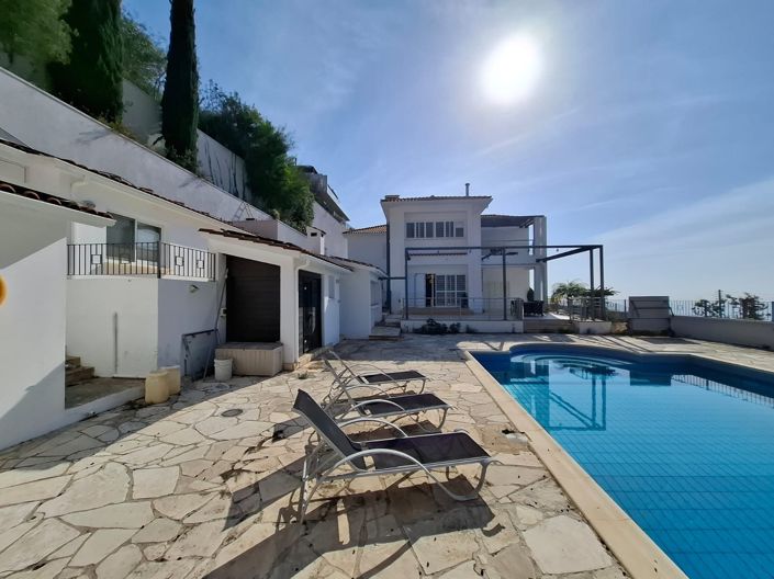 Image No.27-6 Bed House for sale