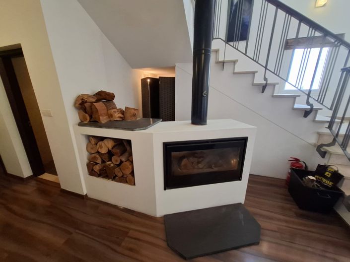 Image No.5-6 Bed House for sale