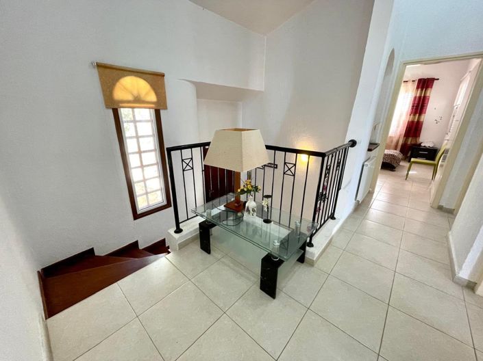 Image No.9-4 Bed House for sale