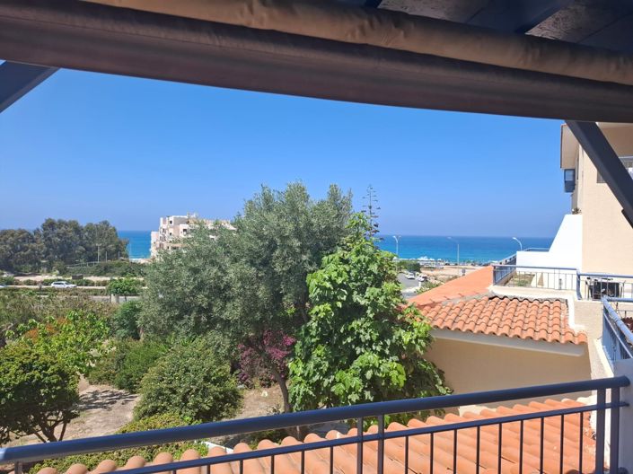 Image No.19-3 Bed Apartment for sale