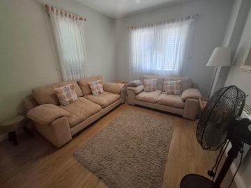 8e578baf-8198-4583-ab89-9ce448da7d8c