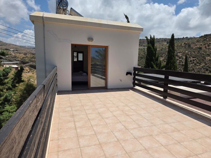 Image No.21-3 Bed House for sale