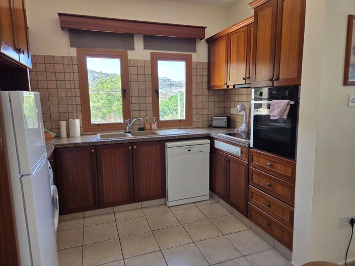 Image No.3-3 Bed House for sale