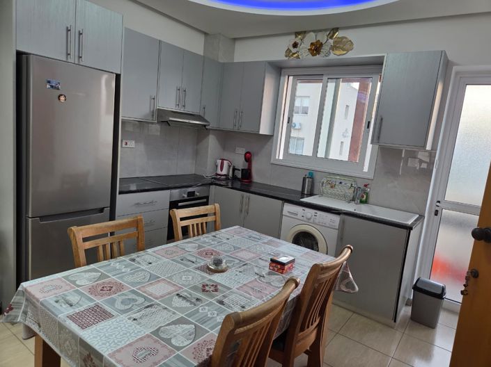 Image No.5-2 Bed Apartment for sale