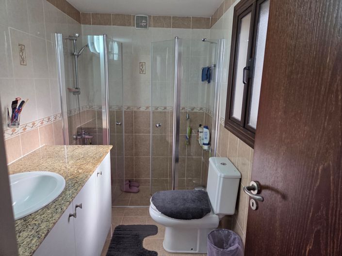 Image No.18-4 Bed Villa for sale
