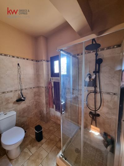 Image No.15-4 Bed House for sale