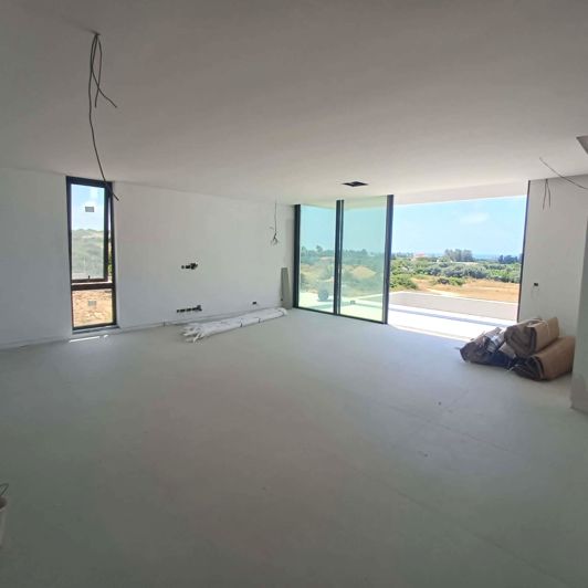 Image No.20-6 Bed Villa for sale