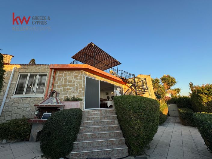 Image No.17-3 Bed Bungalow for sale
