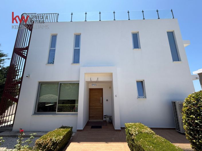 Image No.24-4 Bed Villa for sale