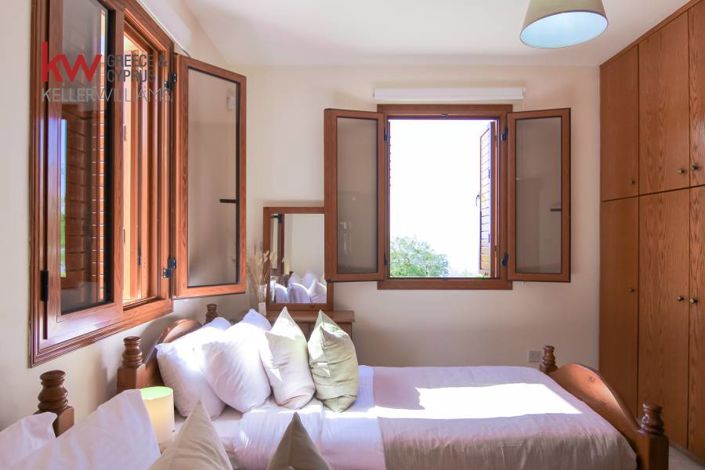 Image No.8-4 Bed Villa for sale