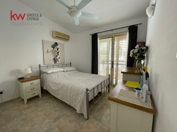 Image No.6-2 Bed Bungalow for sale