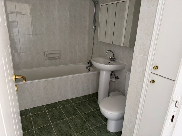 Image No.6-Appartement de 2 chambres à vendre à Chlorakas