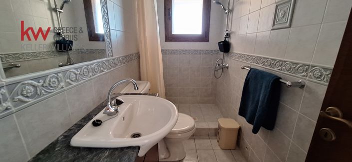 Image No.20-4 Bed House for sale