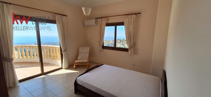 Image No.21-4 Bed House for sale