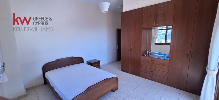 Image No.22-4 Bed House for sale