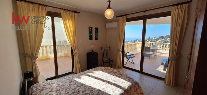 Image No.24-4 Bed House for sale
