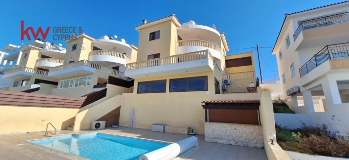 Image No.3-4 Bed House for sale