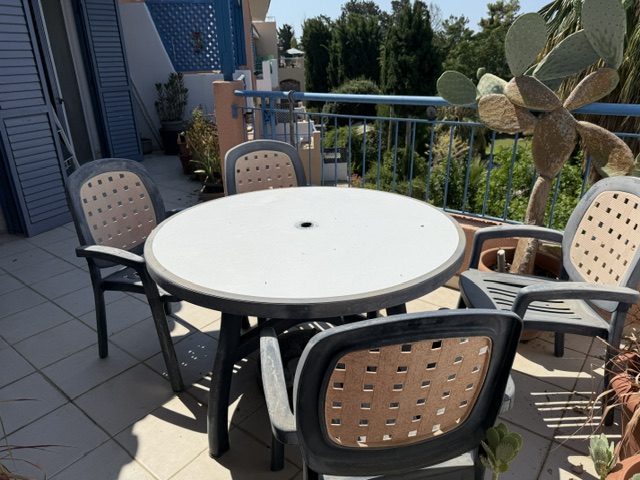 Image No.6-2 Bed Apartment for sale