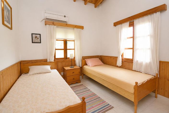 Image No.8-3 Bed House for sale
