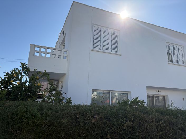 Image No.13-3 Bed House for sale