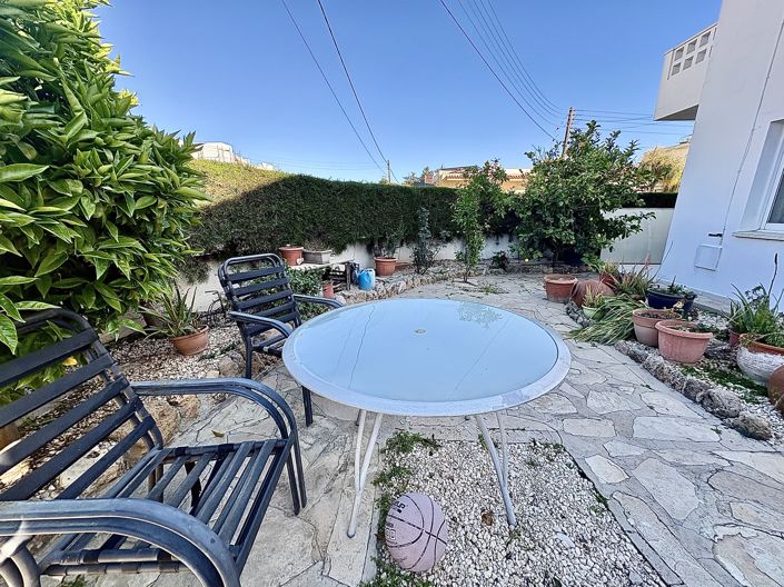 Image No.9-3 Bed House for sale