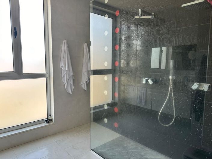 Image No.7-5 Bed Villa for sale