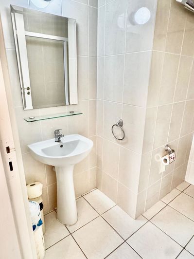 Image No.15-2 Bed Apartment for sale