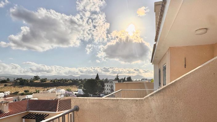 Image No.22-2 Bed Apartment for sale