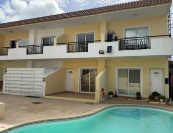 1 - Anavargos, Maison de ville