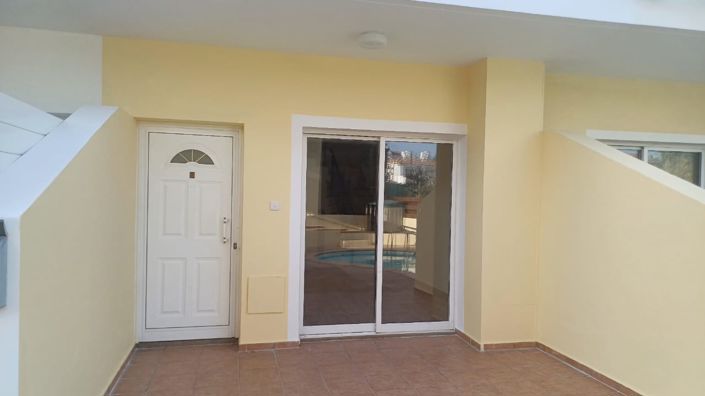 Image No.3-2 Bed Townhouse for sale