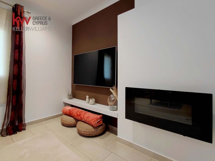 Image No.12-5 Bed House for sale